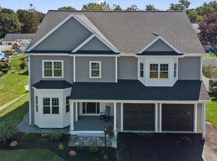 29 Marlboro Rd, Woburn, MA 01801