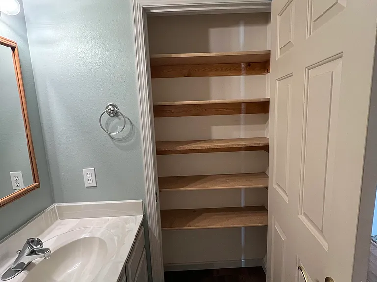 6649 Windsor Commons Ave — Photo 27