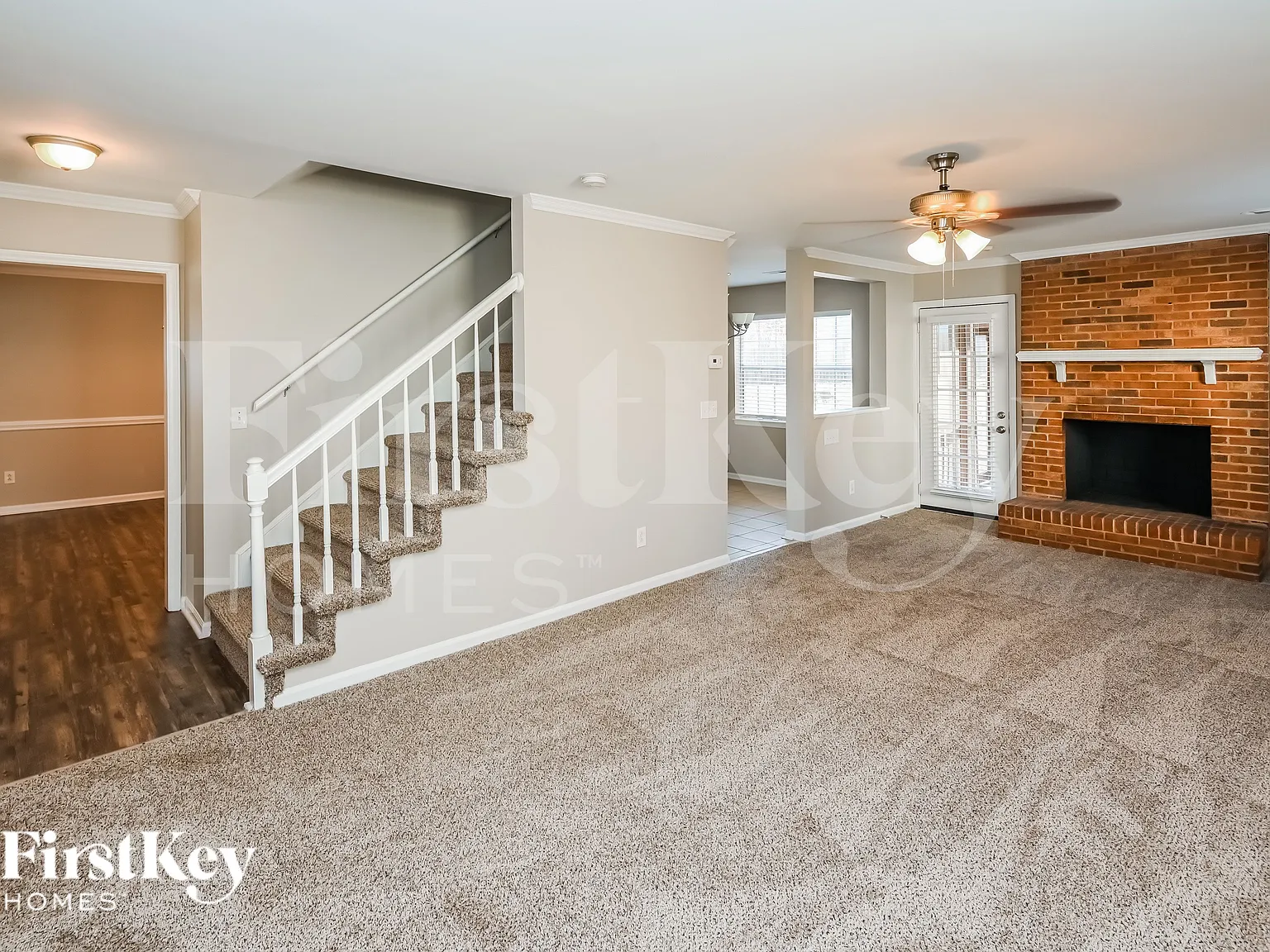 3 bed, 2.5 bath, 1650 sqft, $1,970 — Photo 3