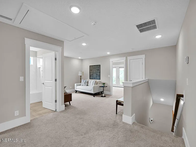58 Spinner Dr — Photo 17