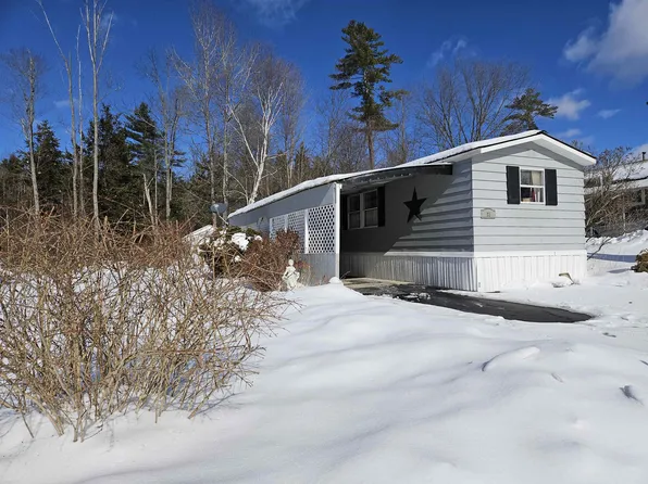 23 Madison Place, Claremont, NH 03743