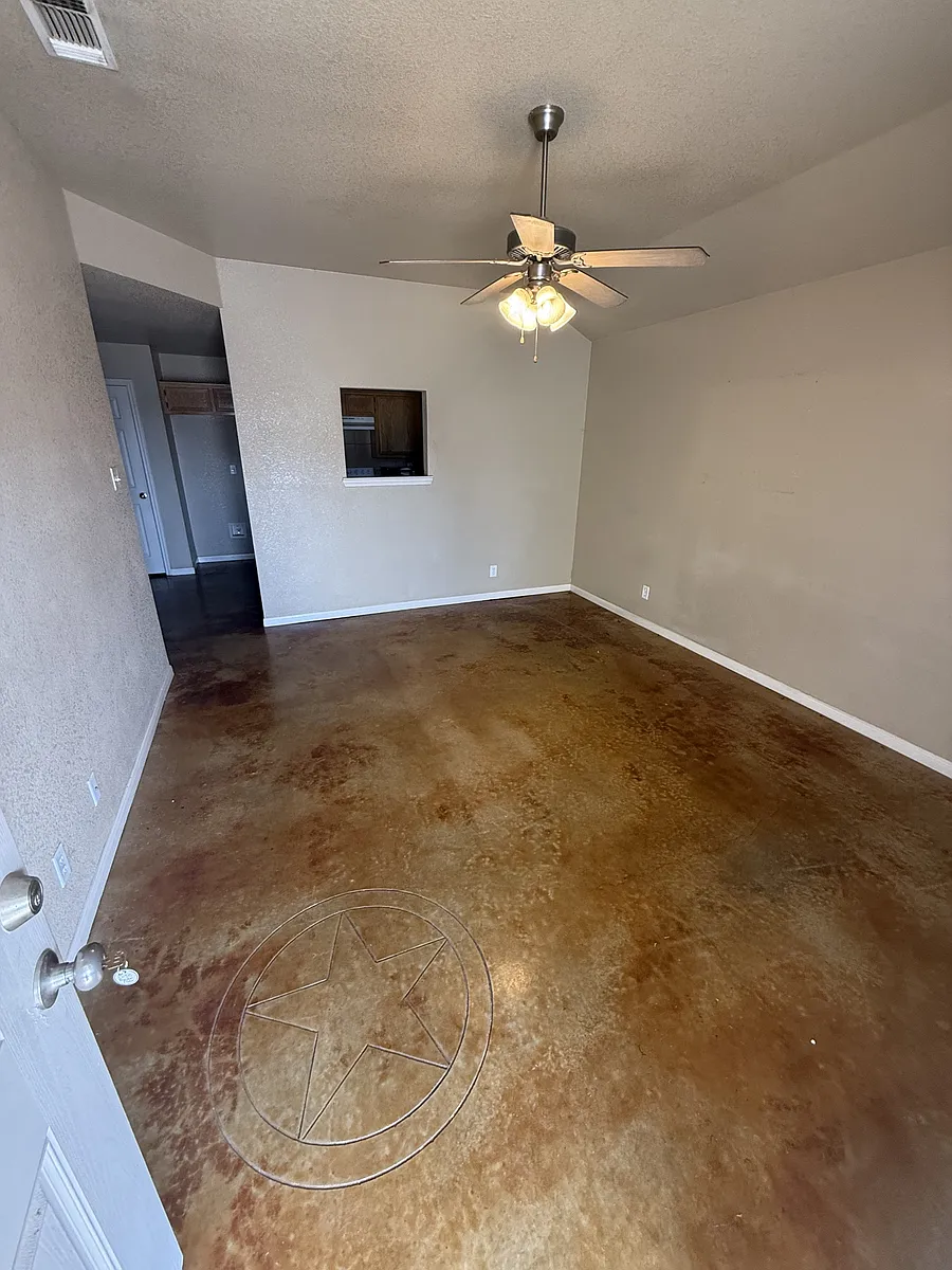 Building Photo - 1309 Powder River Dr #B