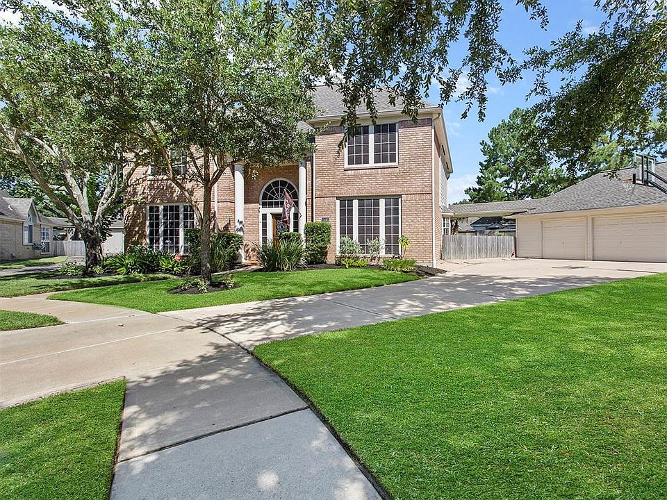 1st image of 2102 Garden Chase Ct