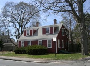 70 North St, Medfield, MA 02052