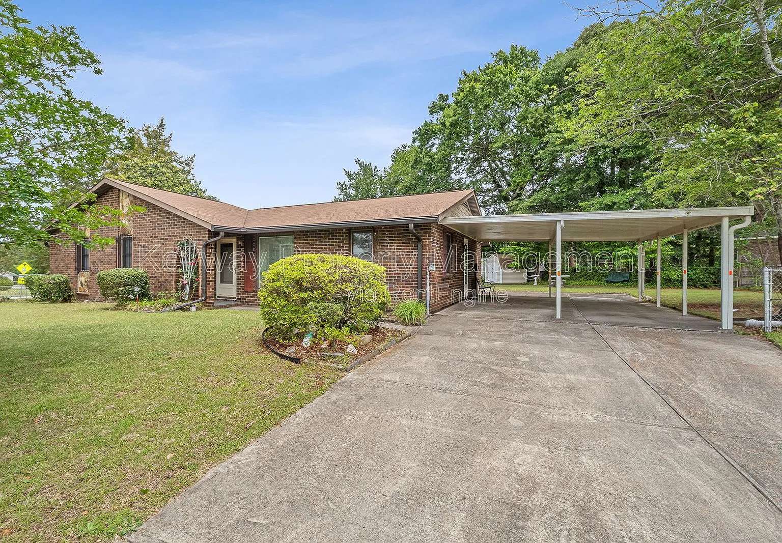 3 bed, 2.0 bath, 1534 sqft, $1,685 — Photo 2