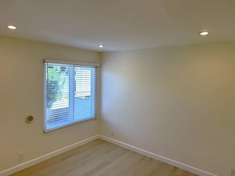 8163 Redlands St #40 — Photo 13