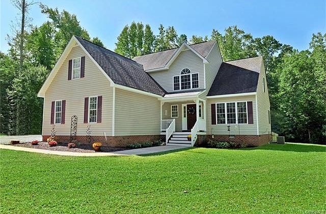 1st image of 925 Graceland Ct