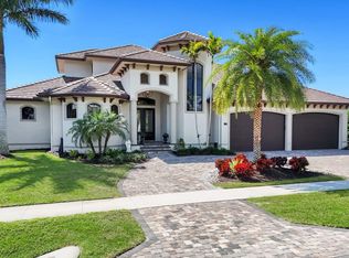 450 Pepperwood Ct, Marco Island, FL 34145