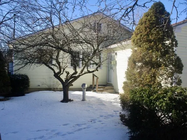 115 Foster Street, Burlington, VT 05401