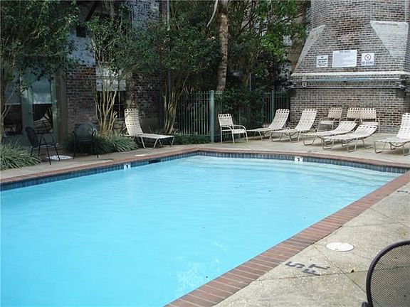 3rd image of 920 Poeyfarre St APT 313