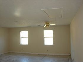 3rd image of 35 Bachelor Rd