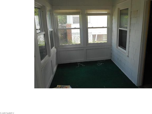 3rd image of 16308 Grovewood Ave
