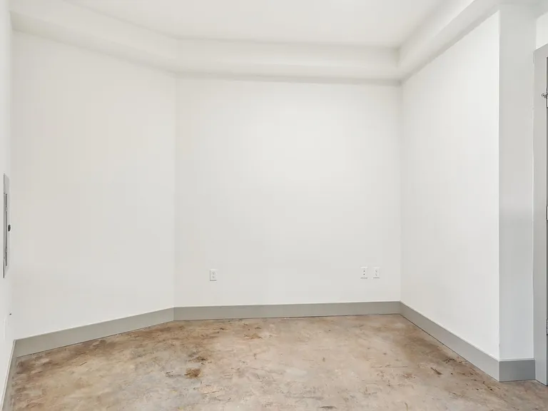Broadcast Apartments — Photo 61