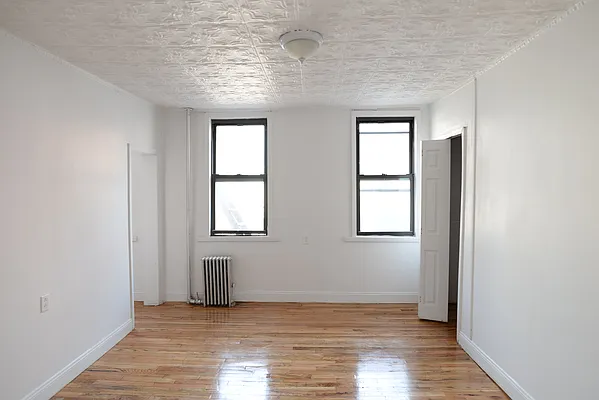 Rented by Residents Team | media 14