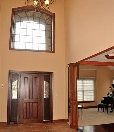 2nd image of 3360 Vineyard Park