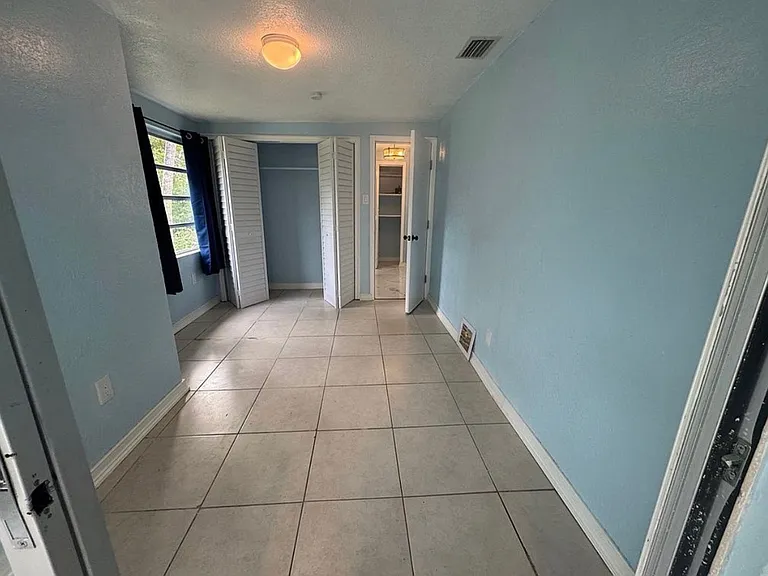 156 Myakka Dr — Photo 9