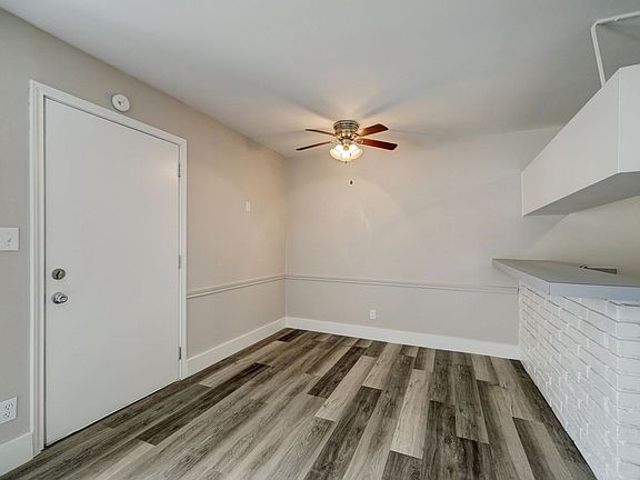 5th image of 510 Branard St APT 15