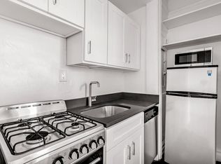 140 Waverly Pl APT 3C, New York, NY 10014