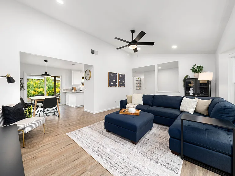 4501 Wrenford Way — Photo 38
