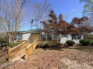 120 Possum Point Cir, Eatonton, GA 31024