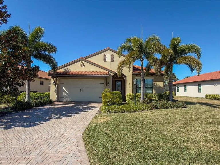 4610 Royal Dornoch Cir — Photo 1