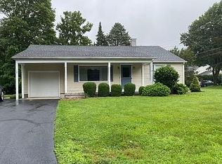 123 Huntleigh Ave, Fayetteville, NY 13066