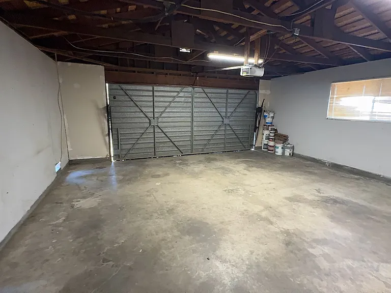 11586 S Smith Ave — Photo 14