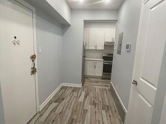 2nd image of 14109 70th Ave #1