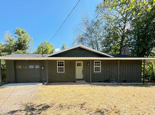 720 Sleepy Hollow Rd, Oliver Springs, TN 37840