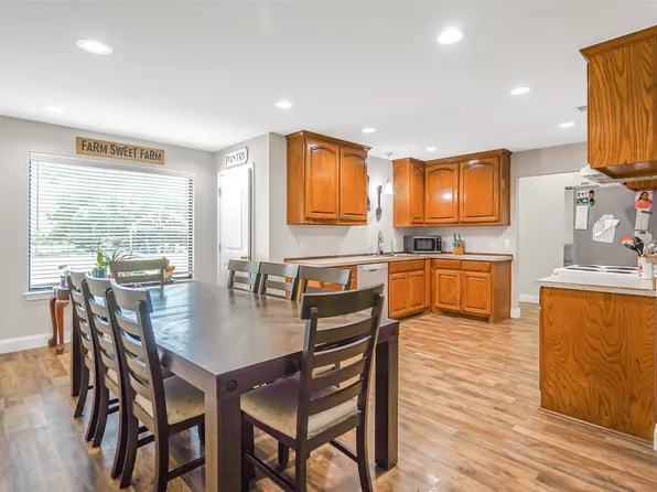 8525 County Road 528, Burleson, TX 76028