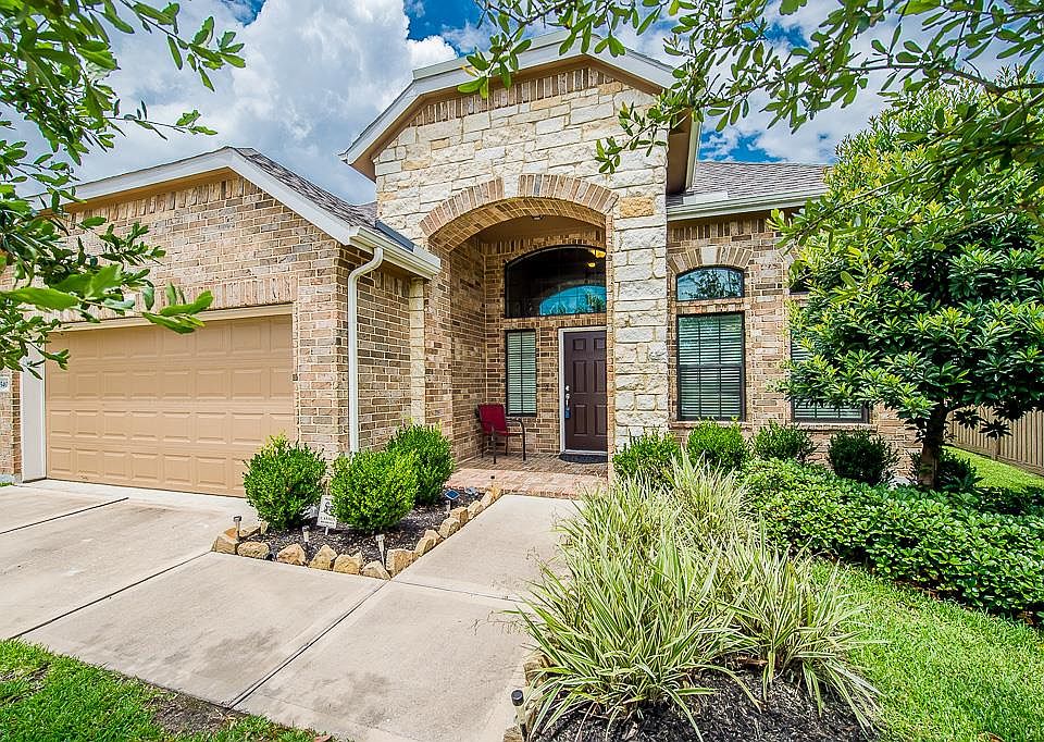 1st image of 5402 Stonegate Grove Ct