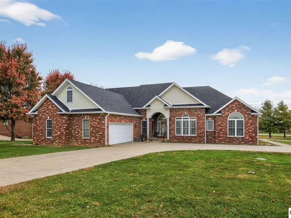 230 Rosewood St, Lebanon, KY 40033