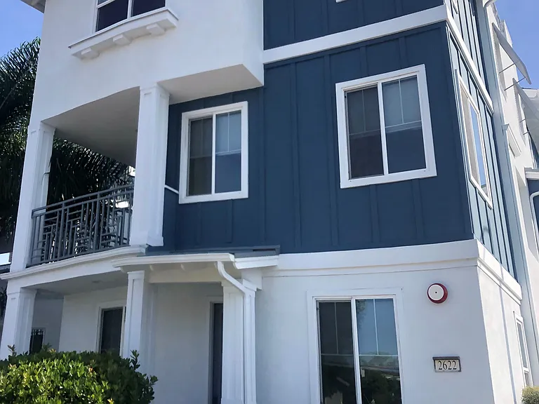 2622 Madison St — Photo 1