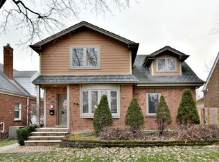 5204 N Osceola Ave, Chicago, IL