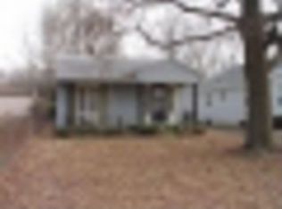 1905 S Hardy Ave, Independence, MO 64052
