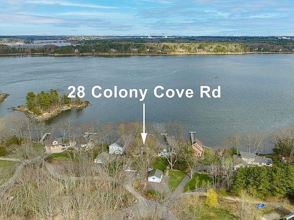 2nd image of 28 Colony Cove Road