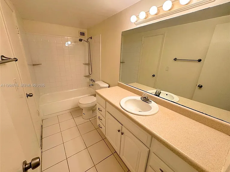 2060 NW 48th Ter #216 — Photo 6