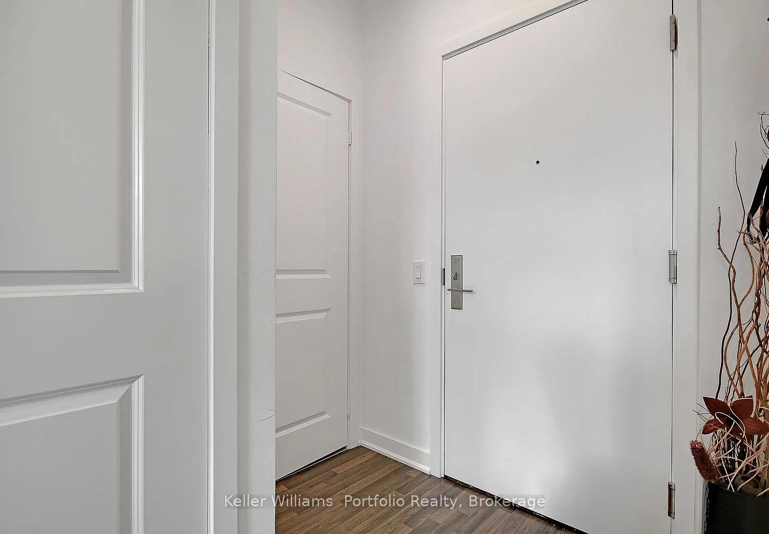3 bed, $3,100 — Photo 3