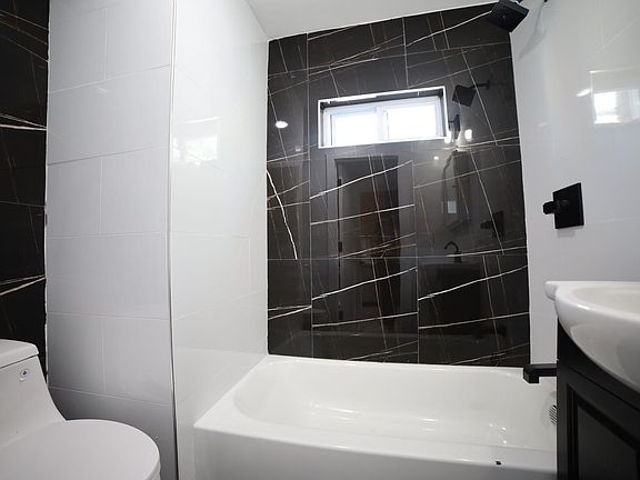 2nd image of 400 Baldwin Ave Floor 2