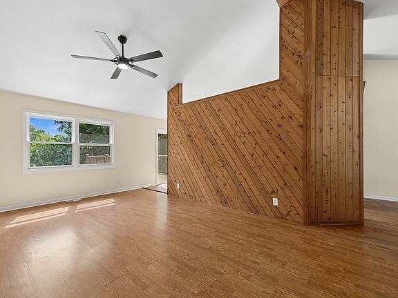 4th image of 204 Brandywine Dr SE