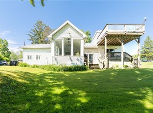 10293 Connecticut Ave, Wolcott, NY 14590