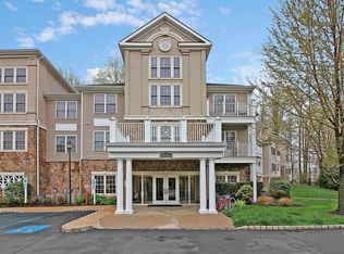 1106 Peer Pl, Denville, NJ 07834
