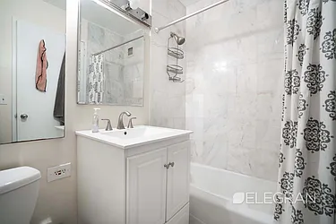 Rented by (Legacy) Elegran