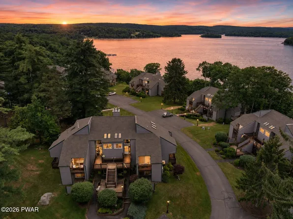 111 Green Cir #G3, Paupack, PA 18451