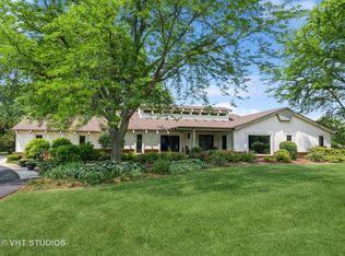 5N600 Robin Ln, Wayne, IL 60184