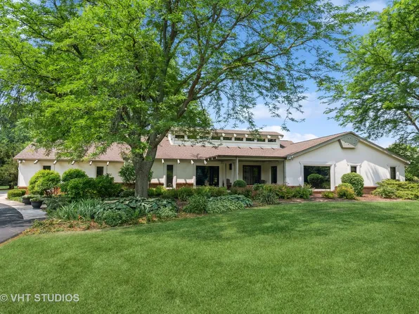 5N600 Robin Ln, Wayne, IL 60184