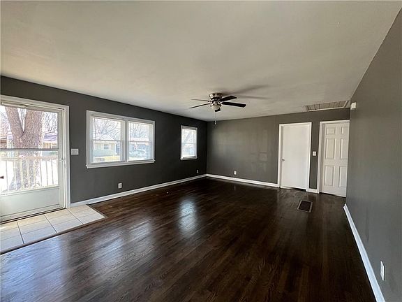 2nd image of 4004 S Osage St