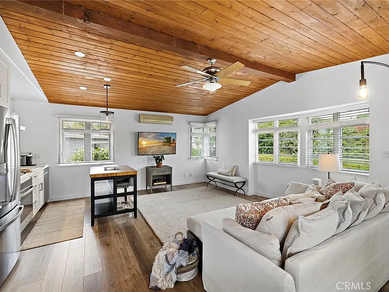 2609 Victoria Dr — Photo 12
