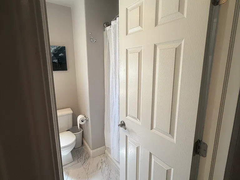 2032 Glenmoor Dr — Photo 11
