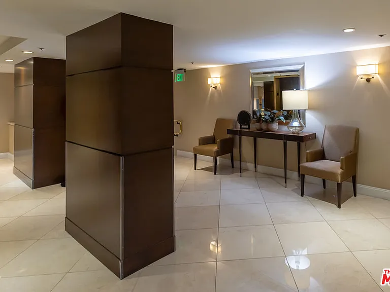 10590 Wilshire Blvd #704 — Photo 18